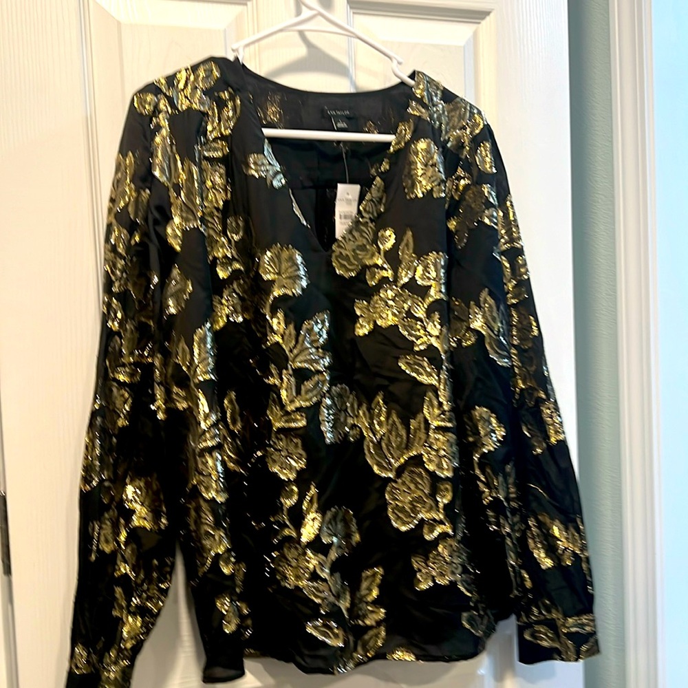 Ann Taylor Black and Gold blouse. NEW with tags. Large - Picture 2 of 6